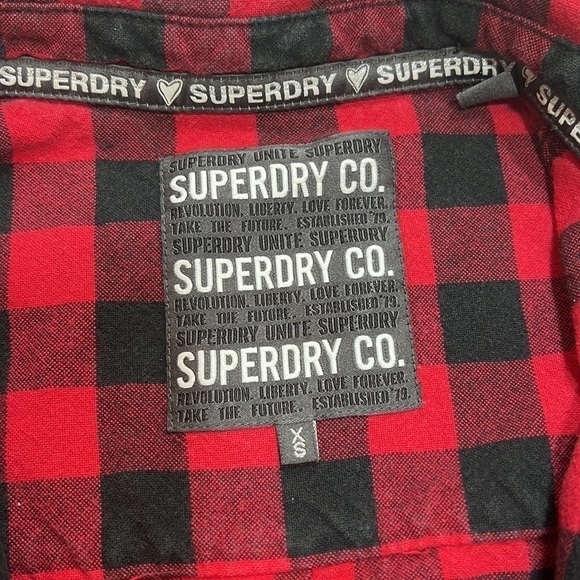 Superdry women shirt, size XS, slightly worn. - Picture 2 of 2